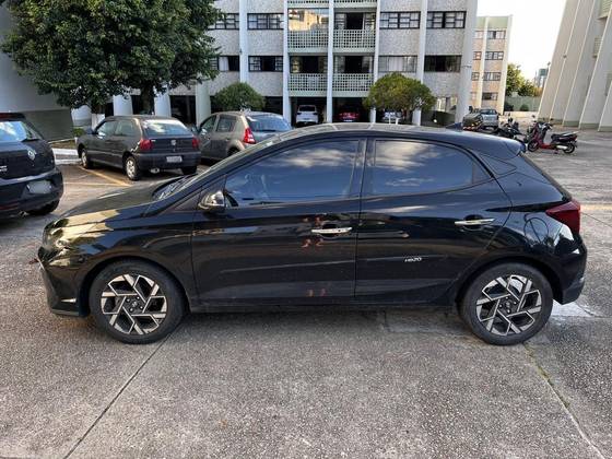 HYUNDAI HB20 1.0 TGDI FLEX PLATINUM AUTOMÁTICO HYUNDAI HB20 1.0 TGDI FLEX PLATINUM AUTOMÁTICO